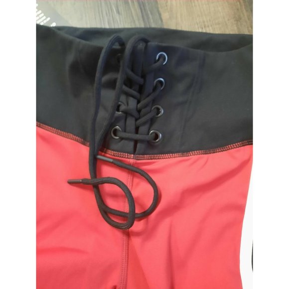 Grrrl Clothing Leggings weili/Victoria red black 26 x 15.5 - Picture 7 of 7